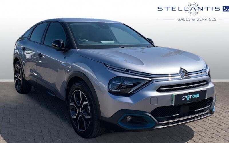 Used 2023 Citroën e-C4 Hatchback | £14,909 (Fair price) - Image 1/4