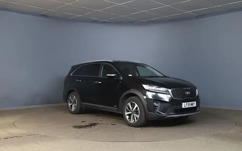 Used Kia Sorento 200 HP (147 kW) 2019 Black SUV
