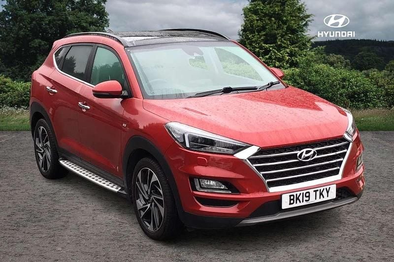 Red Used 2019 Hyundai Tucson Premium SE SUV | £17,199 (Fair price) - Image 1/4