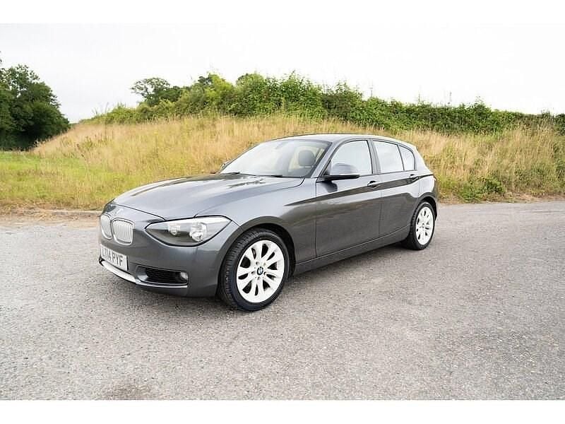 Grey Used 2014 BMW 118 Exclusive Hatchback | £5,990 (Fair price) - Image 1/4