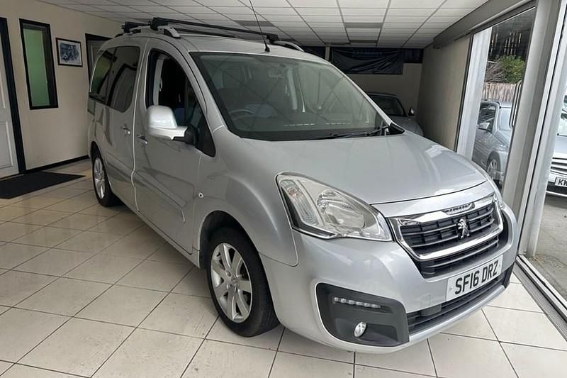Silver Used 2016 Peugeot Partner Tepee Active MPV | £4,790 (Good price) - Image 1/1