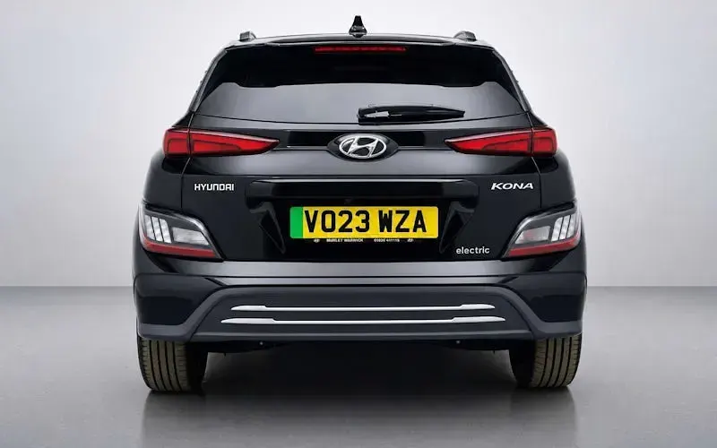 Used Hyundai Kona Premium 100 kW (136 HP) 2022 Black SUV