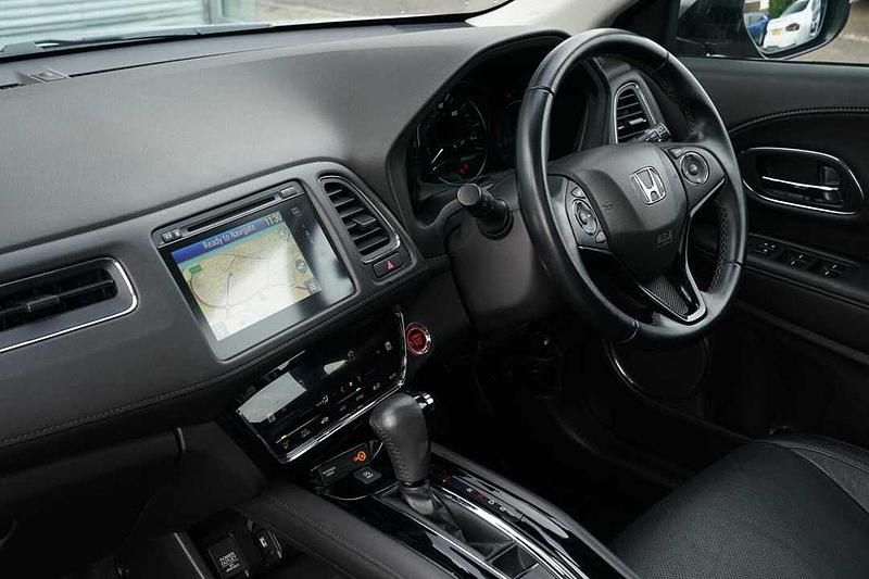 Used Honda HR-V EX 182 HP (133 kW) 2020 Silver SUV