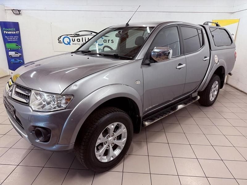 Grey Used 2015 Mitsubishi L200 Pickup | £9,995 (Fair price) - Image 1/4