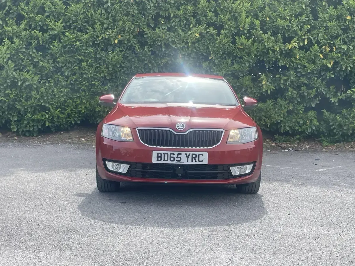 Begagnad Skoda Octavia SE L 150 HK (110 kW) 2015 Röd Kombi