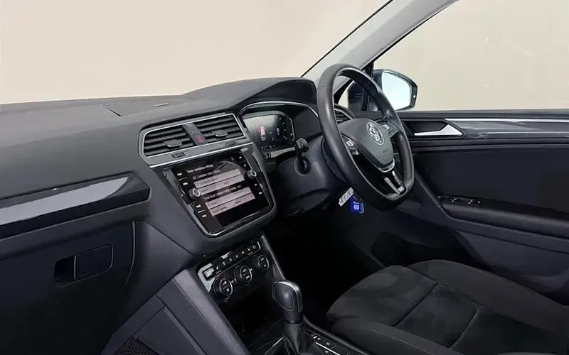 Used VW Tiguan SEL 190 HP (139 kW) 2019 Blue SUV