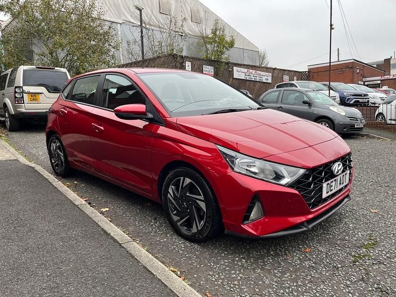 Red Used 2021 Hyundai i20 Hatchback | £11,995 (Fair price) - Image 1/4