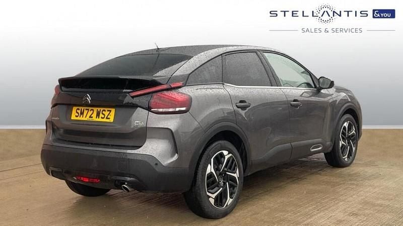 Used Citroën C4 Shine 127 HP (93 kW) 2023 Grey SUV