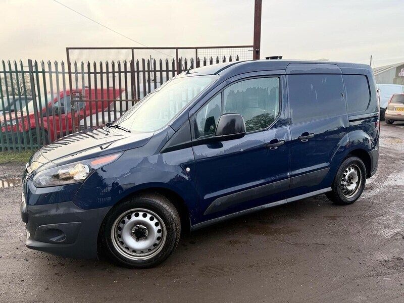 Blue Used 2017 Ford Transit Van | £4,995 (Fair price) - Image 1/4