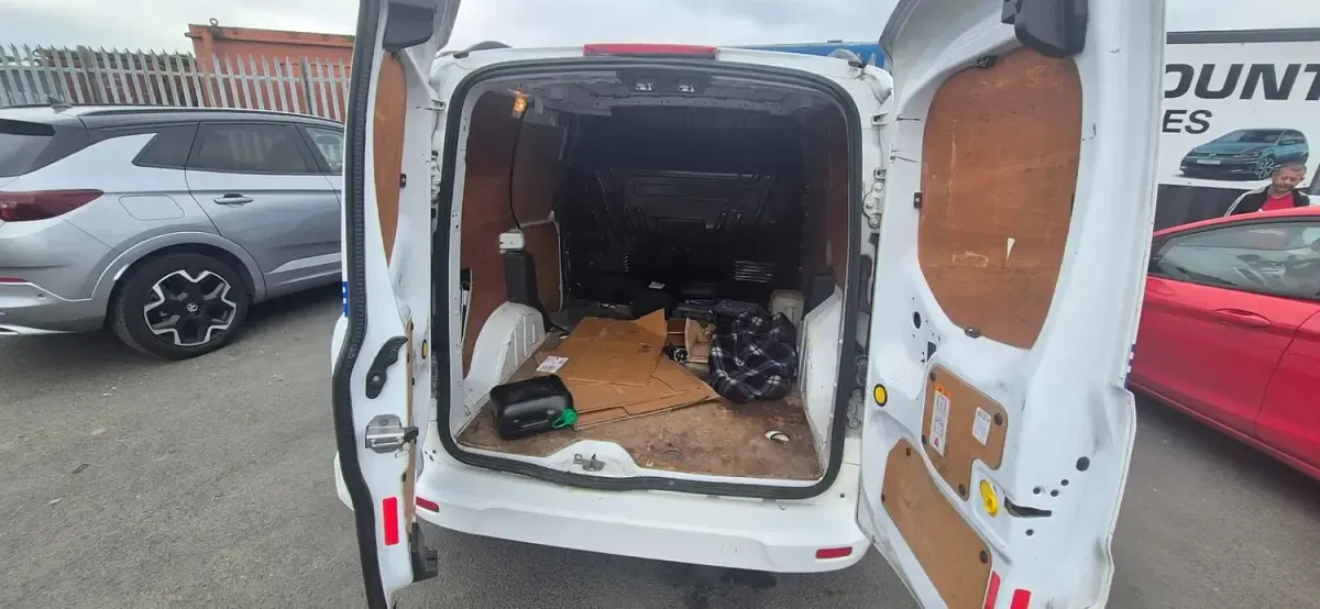Used Ford Transit 75 HP (55 kW) 2015 White Van