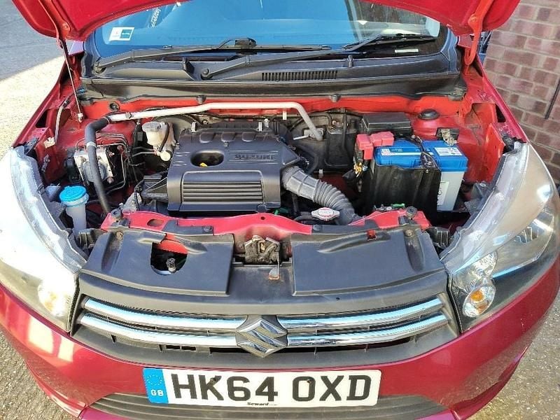 Used Suzuki Celerio SZ4 68 HP (50 kW) 2015 Red Hatchback
