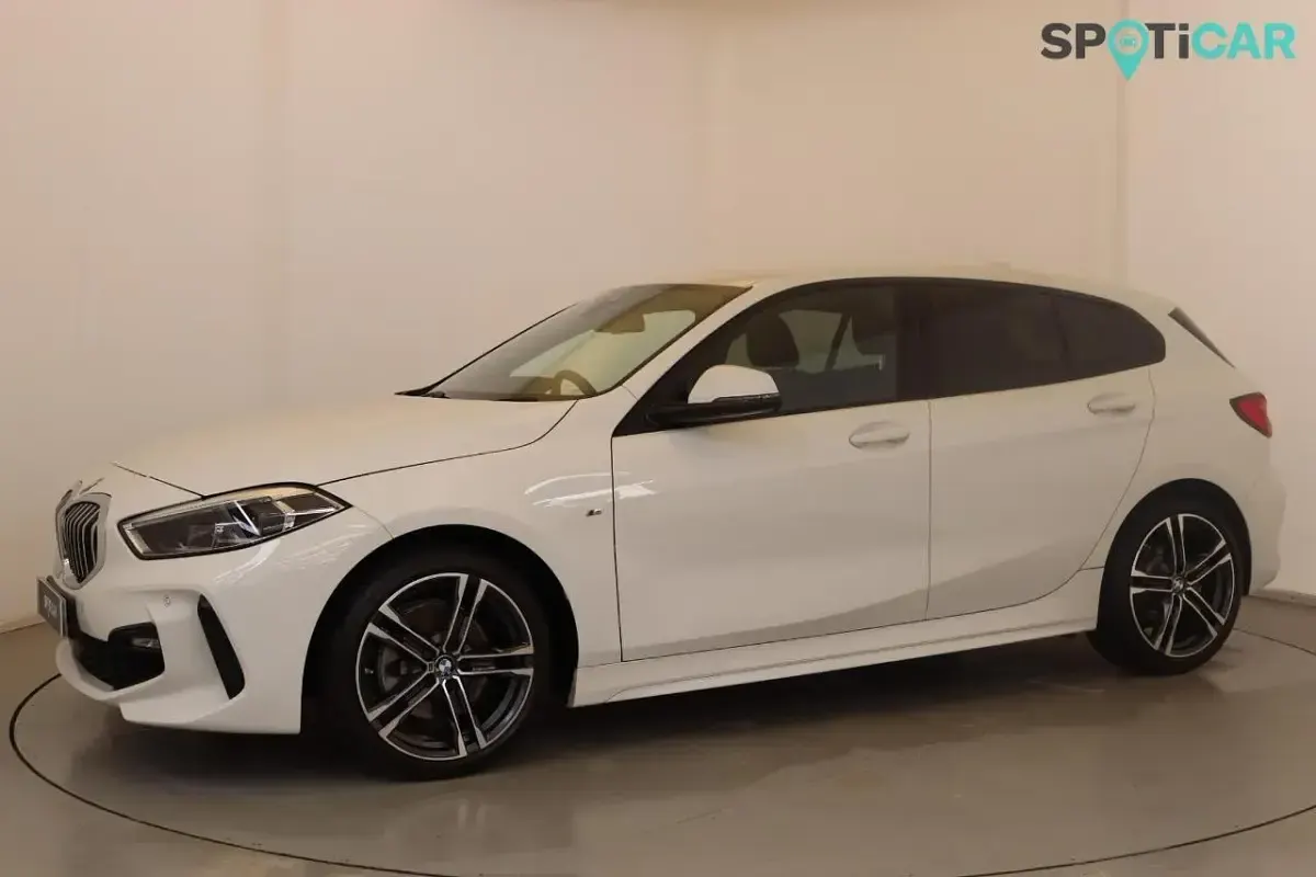 Used BMW 118 M Sport 134 HP (98 kW) 2023 White Hatchback