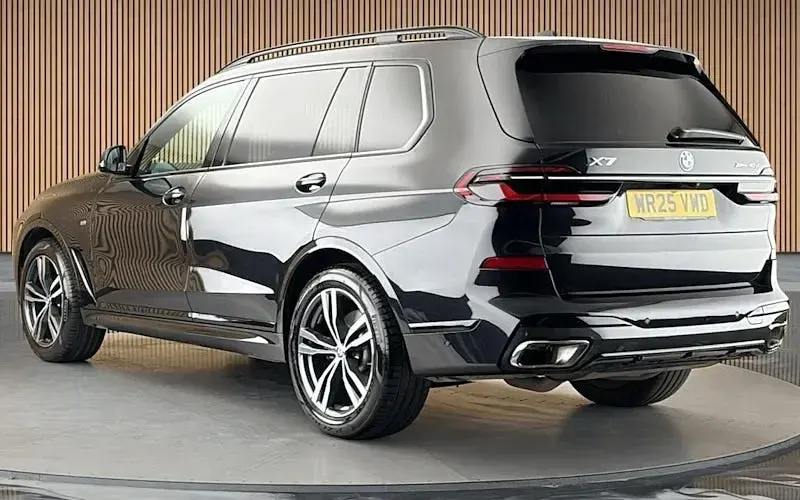 Used BMW X7 M Sport 352 HP (258 kW) 2025 Black SUV