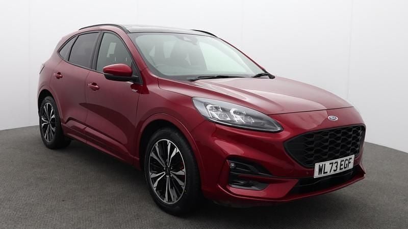 Used Ford Kuga ST-Line X 190 HP (139 kW) 2023 Red SUV