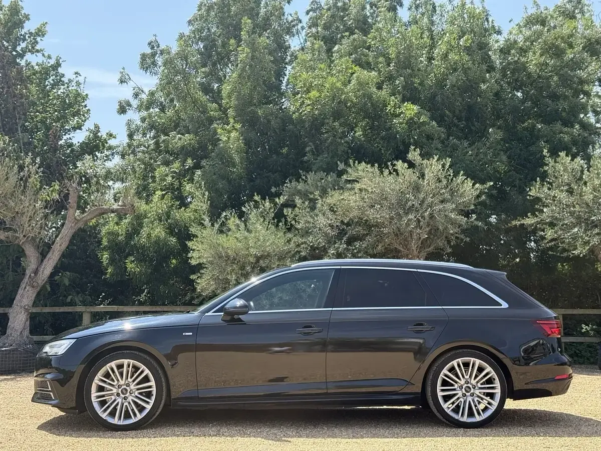 Used Audi A4 S-Line 2018 Black Estate