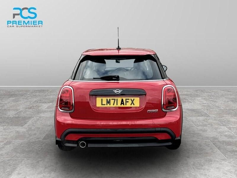 Used Mini Cooper Classic 2021 Chili red Hatchback