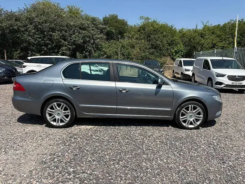 Used Skoda Superb Elegance 160 HP (117 kW) 2013 Grey Hatchback