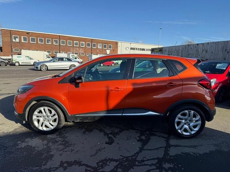 Used Renault Captur Dynamique 2016 Orange SUV