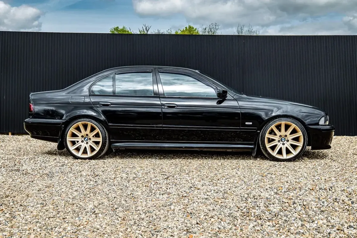 Used BMW 523 Performance 170 HP (125 kW) 1998 Black Sedan