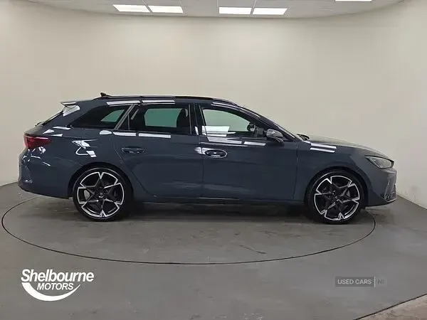 Used Cupra Leon 150 HP (110 kW) 2025 Blue Estate