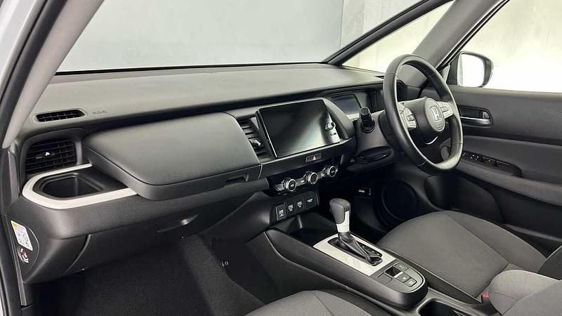 Used Honda Jazz Elegance 120 HP (88 kW) 2023 Sunlight white Hatchback