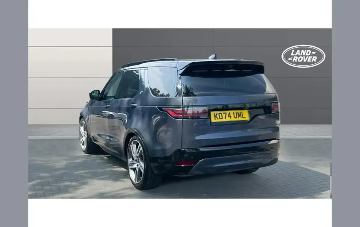 Used Land Rover Discovery HSE Dynamic 344 HP (253 kW) 2025 Blue SUV