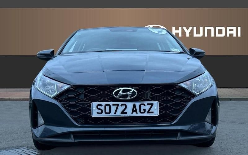 Used Hyundai i20 SE 101 HP (74 kW) 2023 Grey Hatchback