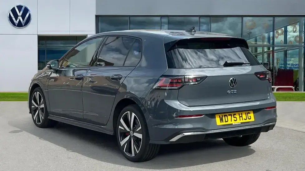 Used VW Golf VIII GTE 272 HP (200 kW) 2026 Dolphin grey metallic Hatchback