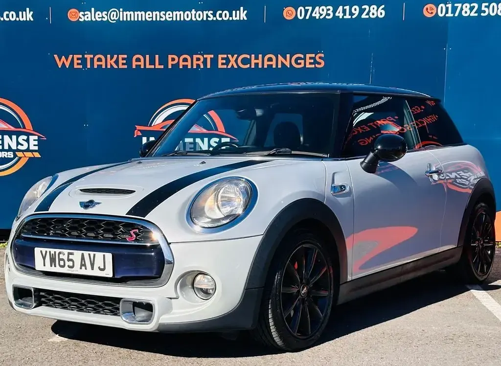 Used Mini Cooper S Hatch 170 HP (125 kW) 2015 Silver Hatchback