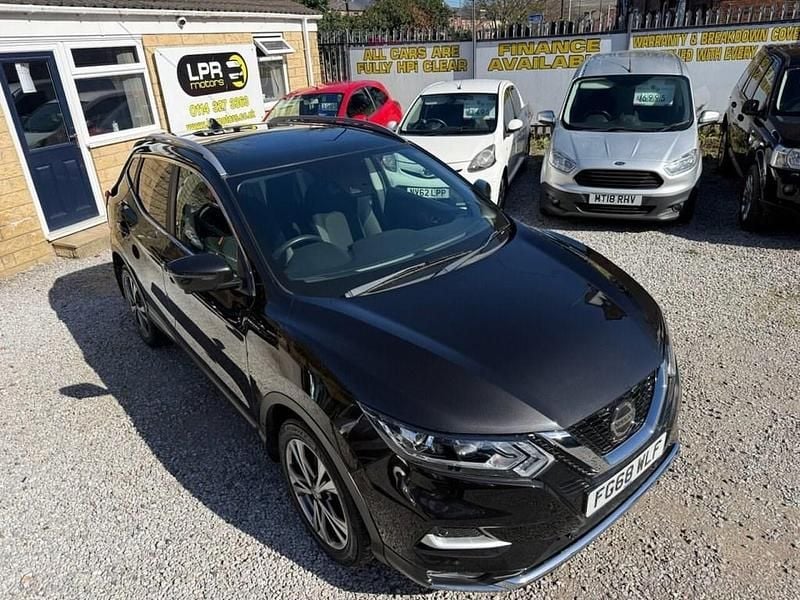 Used Nissan Qashqai N-Connecta 140 HP (102 kW) 2018 Black SUV