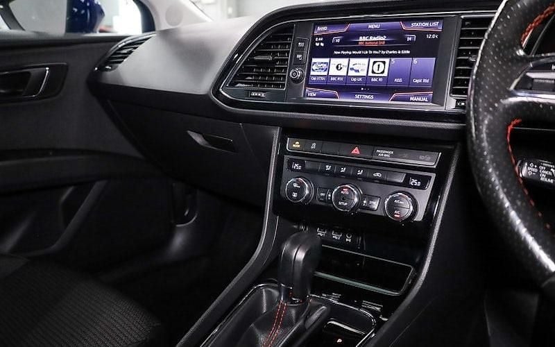 Second-hand Seat Leon FR 150 CP (110 kW) 2018 Break