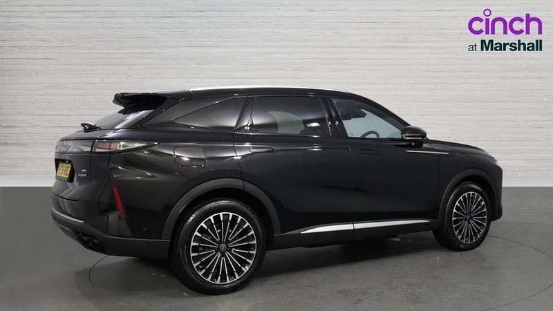 Used Omoda 9 537 HP (394 kW) 2025 SUV