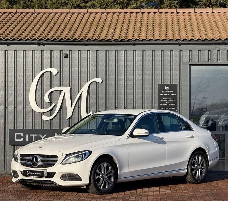 Used Mercedes C220 170 HP (125 kW) 2015 White Sedan