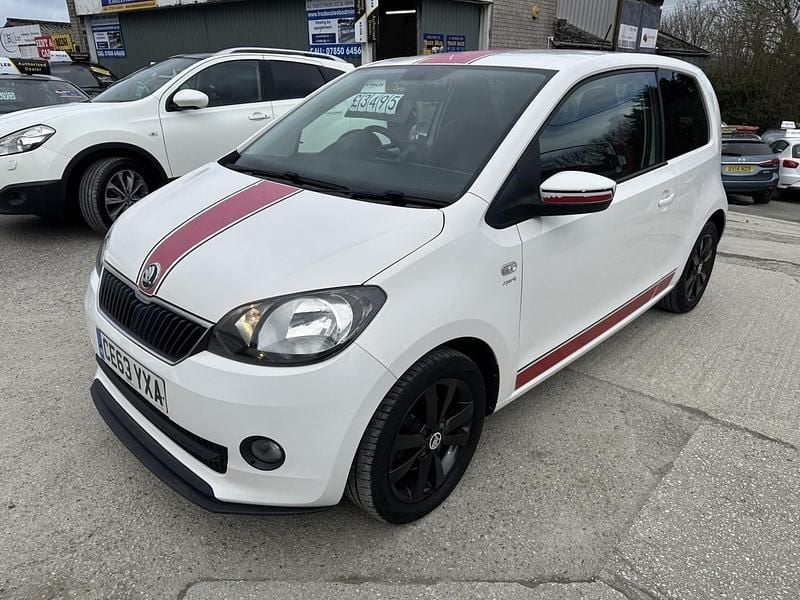 Used Skoda Citigo Sport 75 HP (55 kW) 2013 White Hatchback