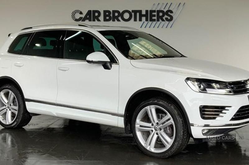 Used VW Touareg R-line Plus 262 HP (192 kW) 2017 White SUV