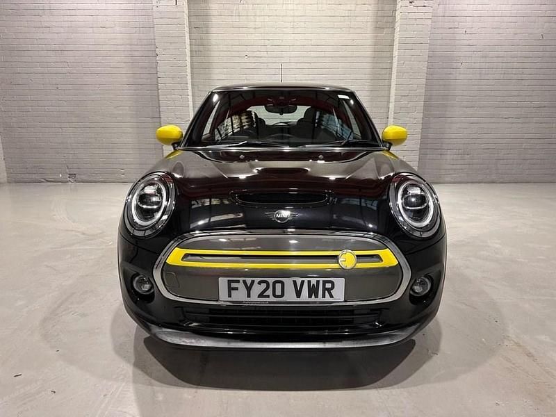 Used Mini Cooper SE Hatch 135 kW (184 HP) 2020 Black Hatchback