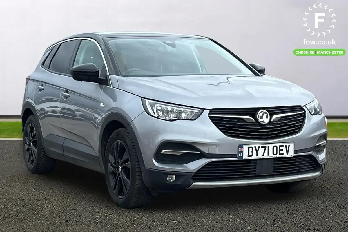 Used Vauxhall Grandland X SRi 131 HP (96 kW) 2021 SUV