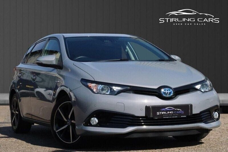 Grey Used 2018 Toyota Auris Hybrid Design Hatchback | £13,989 (Fair price) - Image 1/4