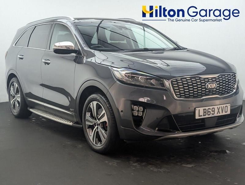 Grey Used 2019 Kia Sorento GT-Line S SUV | £25,900 (Fair price) - Image 1/4