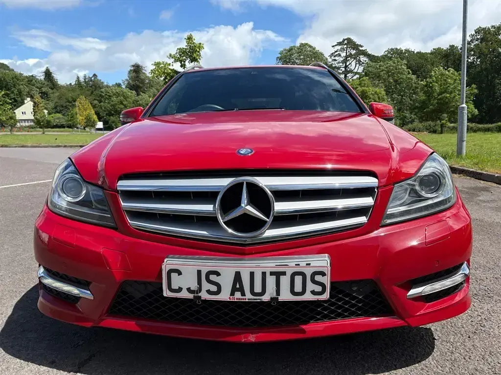 Used Mercedes C220 AMG 2013 Red Estate