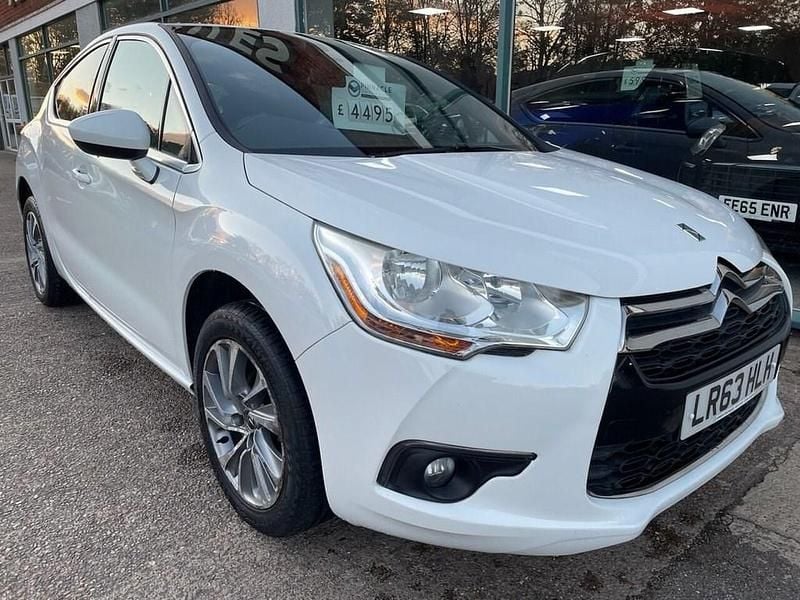 White Used 2013 Citroën DS4 Hatchback | £4,495 (Fair price) - Image 1/4