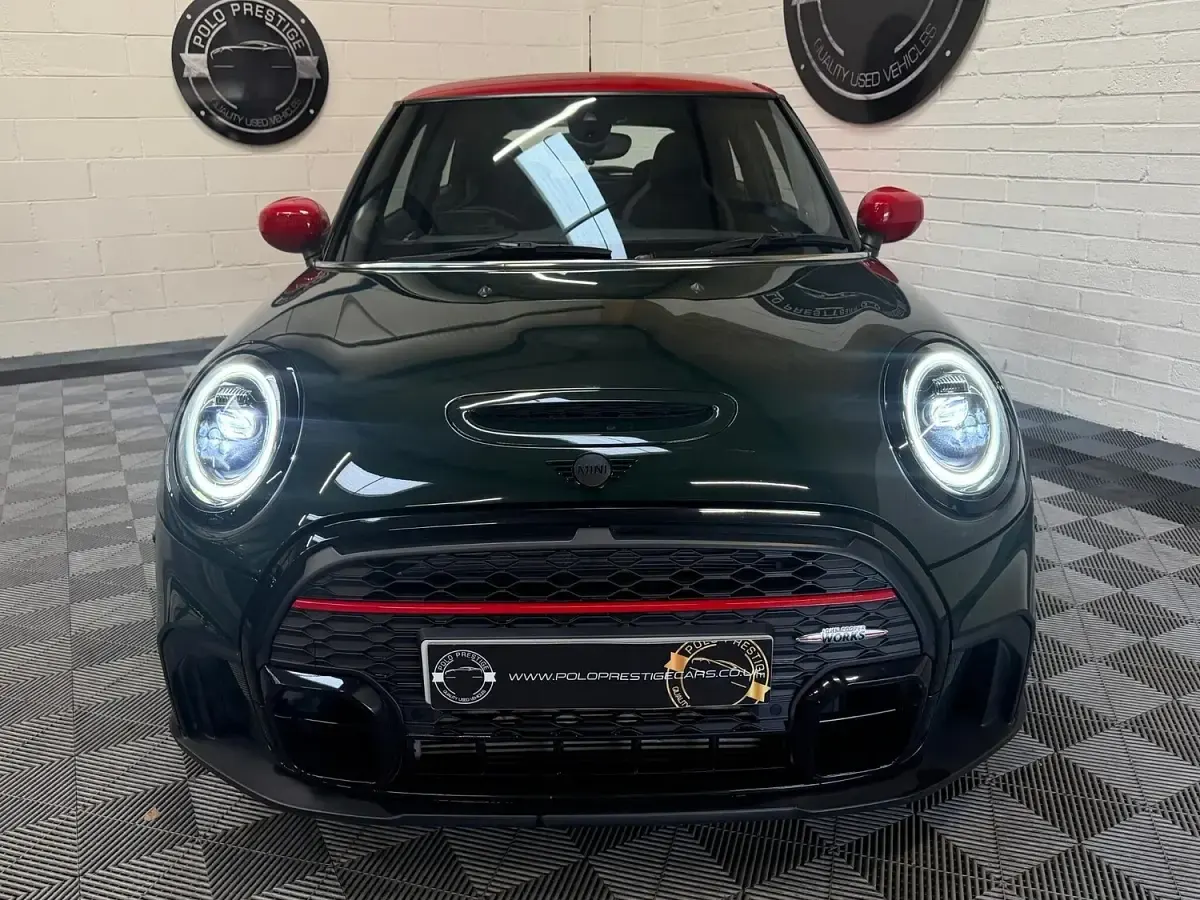 Used Mini John Cooper Works Hatch 227 HP (166 kW) 2023 Green Hatchback
