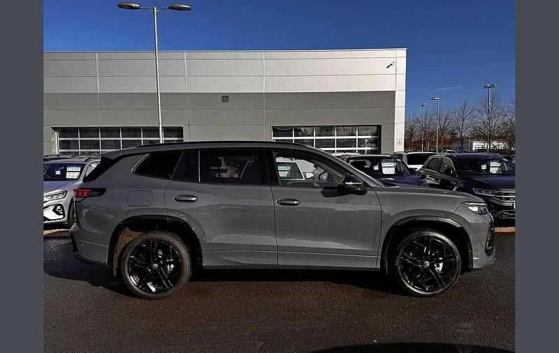 Used VW Tayron R-line Edition 200 HP (147 kW) 2025 Grey SUV