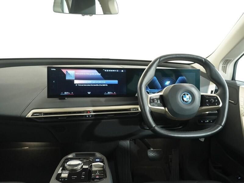 Used BMW iX Sport Line 236 kW (322 HP) 2023 White SUV