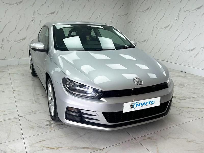 Usado VW Scirocco S 125 HP (91 kW) 2017 Prateado Coupé