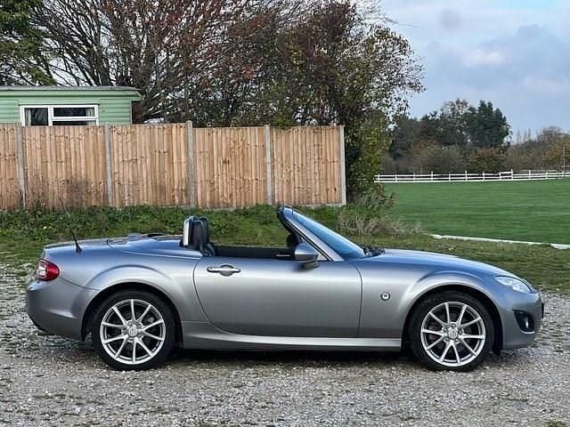 Begagnad Mazda MX5 Inclusive 160 HK (117 kW) 2011 Silver Cab