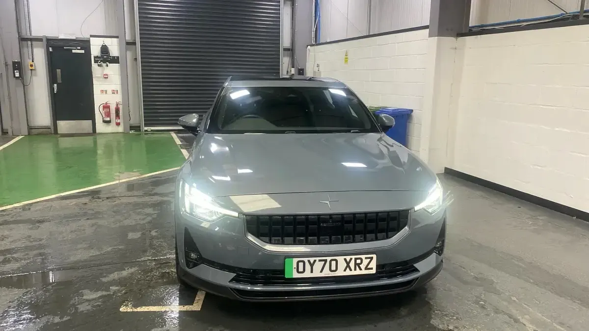 Usado Polestar 2 Pilot 300 kW (408 CV) 2020 Gris Utilitario