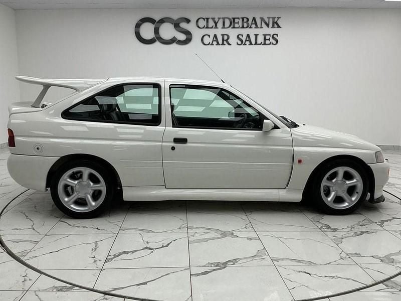 Used Ford Escort RS 1992 White Hatchback