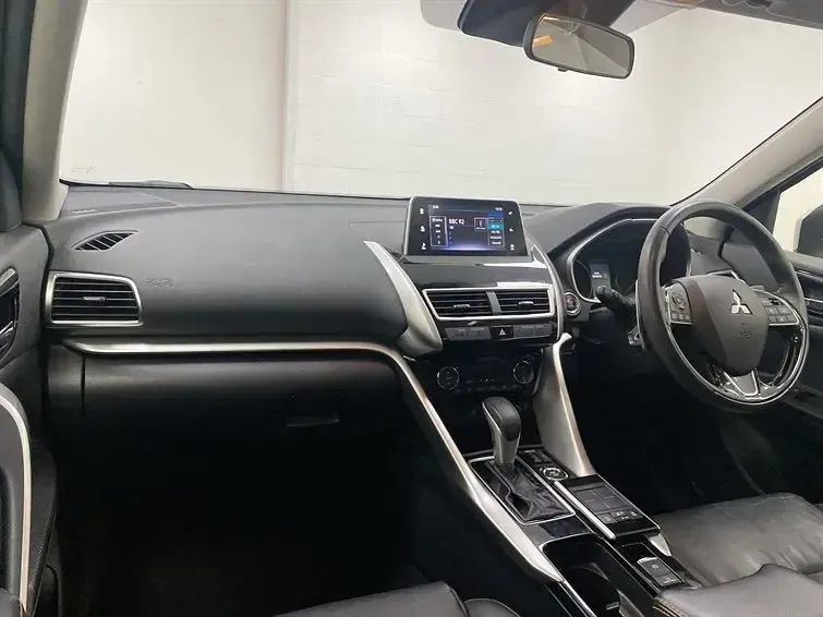 Used Mitsubishi Eclipse Cross 2018 White SUV