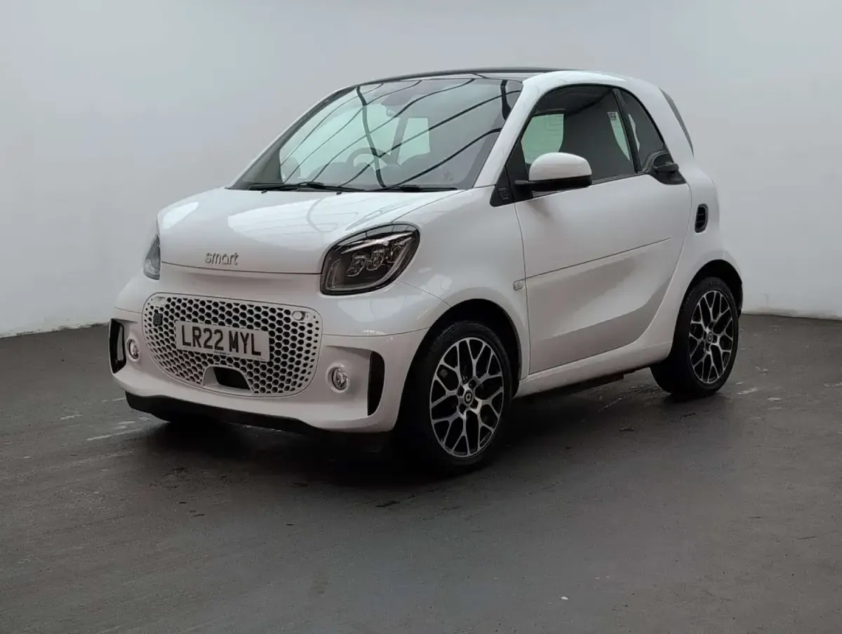 Used Smart ForTwo Electric Drive Prime Exclusive 22 kW (30 HP) 2022 White Coupe